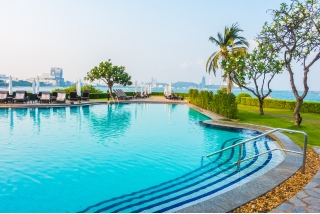 Azizi Abraham Amenities - Senior Citizens Area